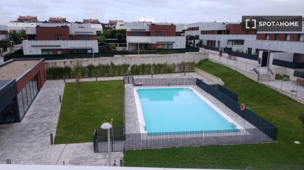 Room for rent in Moreaga, Bilbao