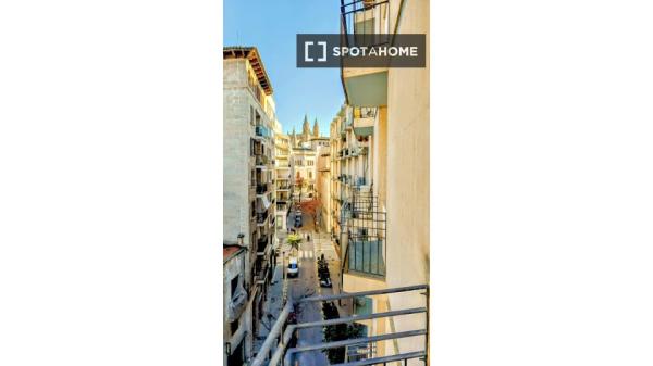Apartamento de 2 habitaciones en alquiler en Sant Nicolau, Palma