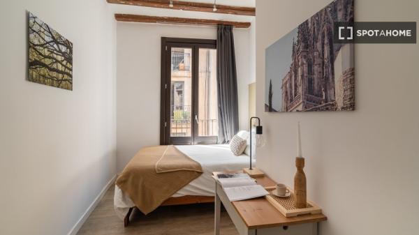 Estudio en alquiler en El Raval, Barcelona