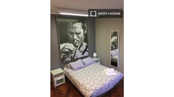 Pokój w mieszkaniu współdzielonym do wynajęcia na Plaza España w Valladolid