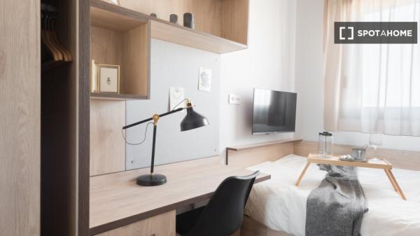 Habitación en piso compartido Camino de Ronda, Granada