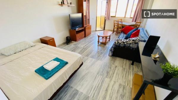 Habitación en piso compartido en Málaga