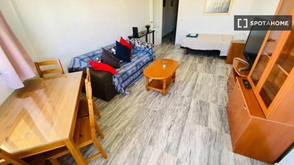Habitación en piso compartido en Málaga