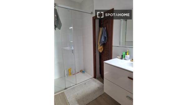 Zimmer in einer 3-Zimmer-WG in Manacor