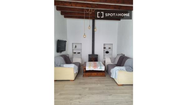 Zimmer in einer 3-Zimmer-WG in Manacor