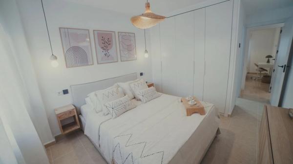 Piso en venta en Avenida Orihuela, 57