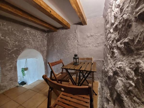 Casa rural en plaza de la constitucion, 1