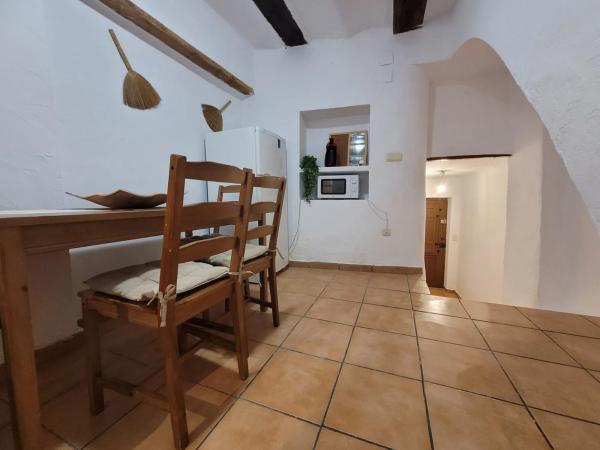 Casa rural en plaza de la constitucion, 1