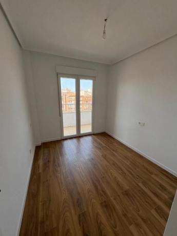 Piso en avenida de Juan Ⅹⅹⅲ