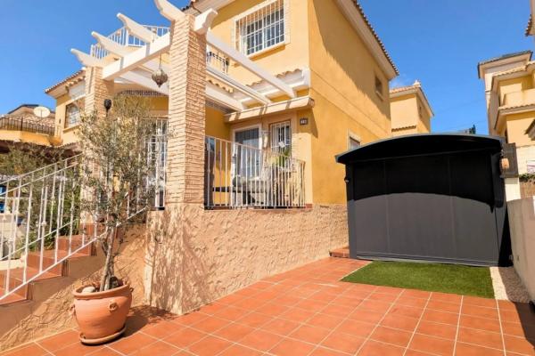 Casa independiente en calle Francia