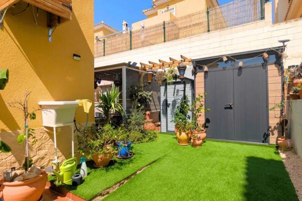 Casa independiente en calle Francia