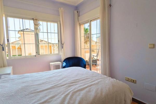 Casa independiente en calle Francia