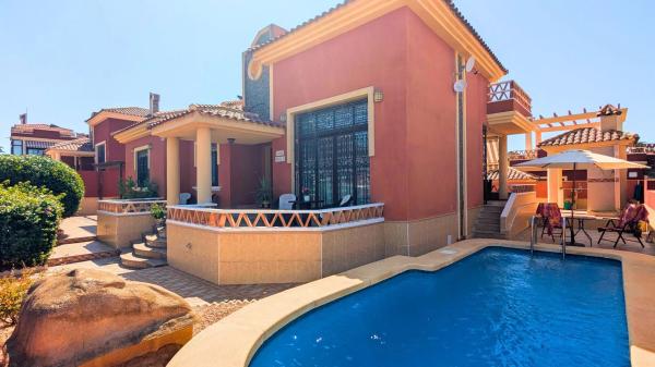 Casa independiente en calle Portugal, 32