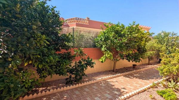 Casa independiente en calle Portugal, 32