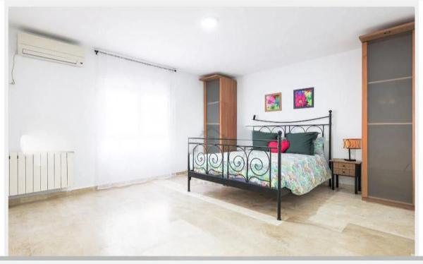 Casa independiente en calle Federico García Lorca