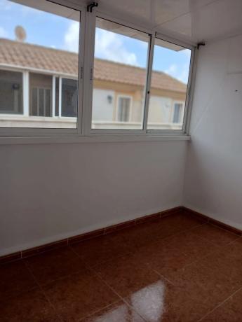 Chalet adosado en calle Manuel de Falla