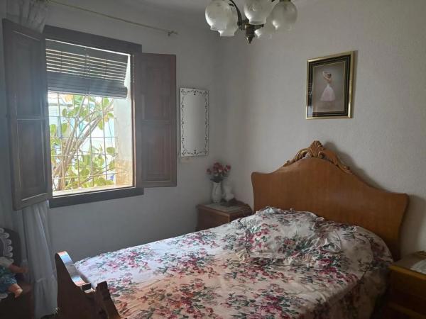 Chalet adosado en avenida Juan Carlos i