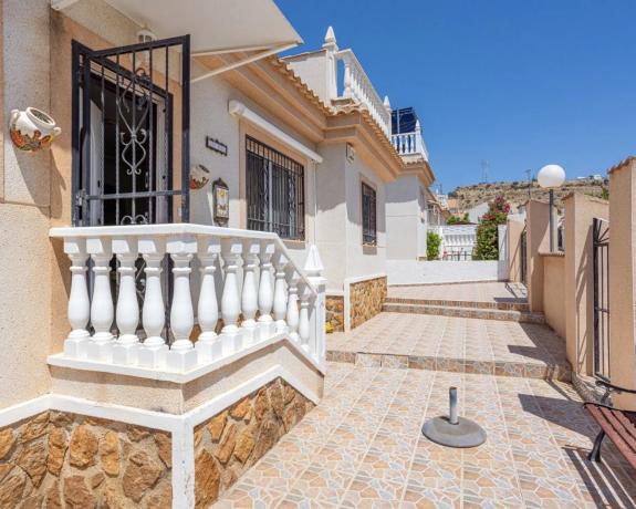 Chalet adosado en calle Mulhacén s/n