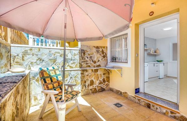 Chalet pareado en calle Aitana