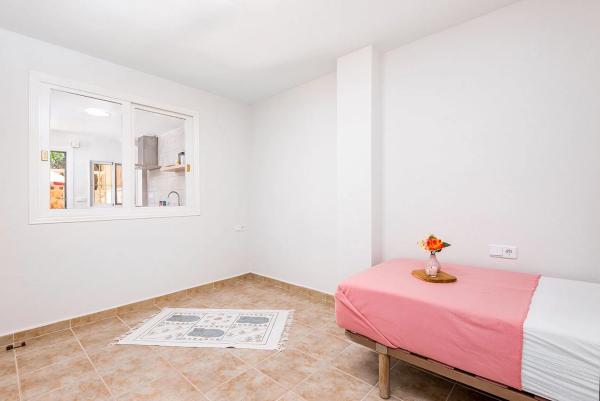 Chalet pareado en calle Aitana