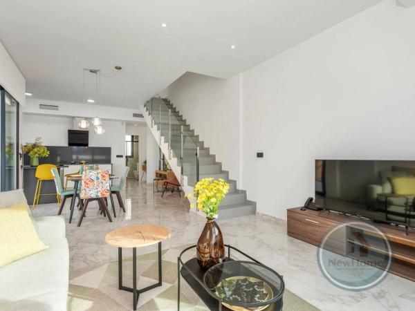 Casa independiente en C. Miguel Delibes