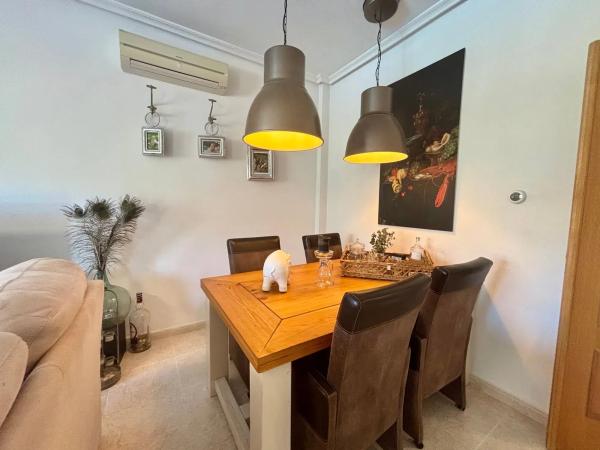 Casa independiente en calle Alemania s/n