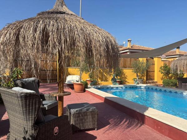 Casa independiente en calle Alemania s/n