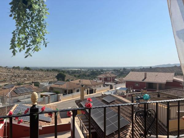 Casa independiente en calle Alemania s/n