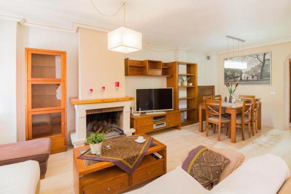 Casa independiente en calle Príncipe de Asturias