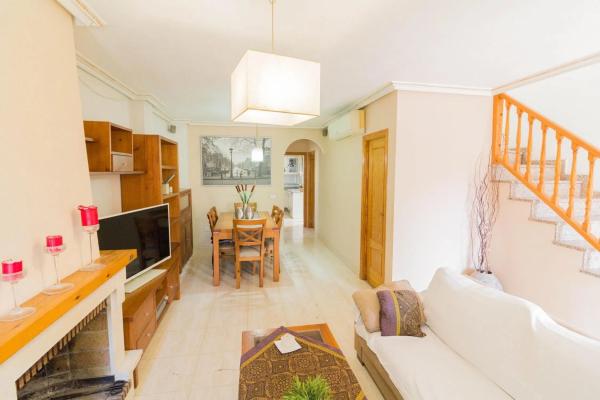 Casa independiente en calle Príncipe de Asturias