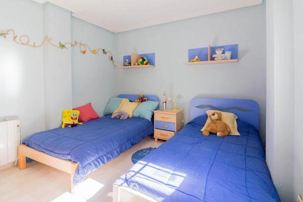 Casa independiente en calle Príncipe de Asturias