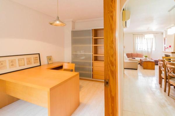 Casa independiente en calle Príncipe de Asturias