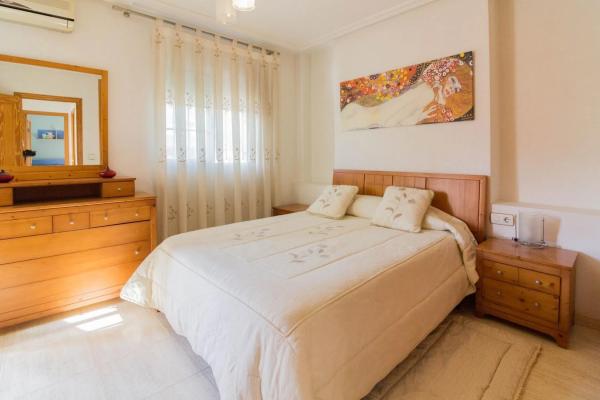 Casa independiente en calle Príncipe de Asturias