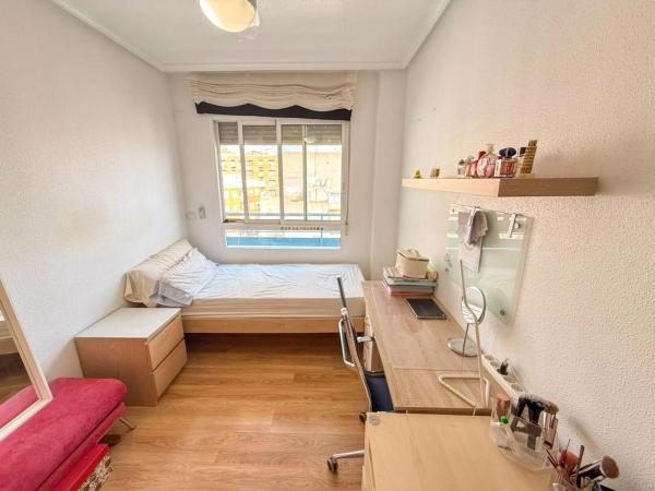 Piso en rambla Baja, 34