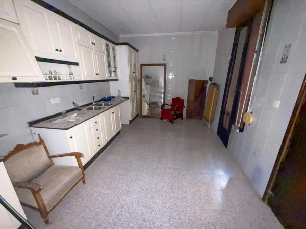 Casa independiente en calle Salitre, 23