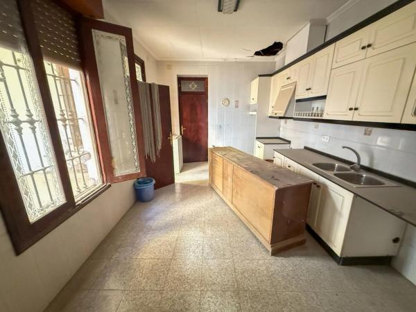 Casa independiente en calle Salitre, 23