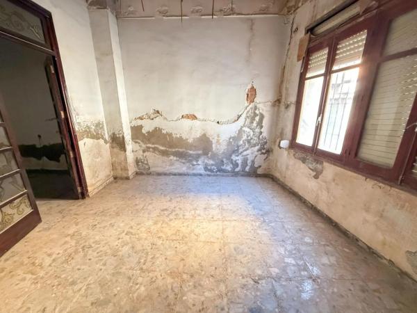 Casa independiente en calle Salitre, 23