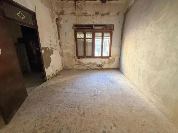 Casa independiente en calle Salitre, 23