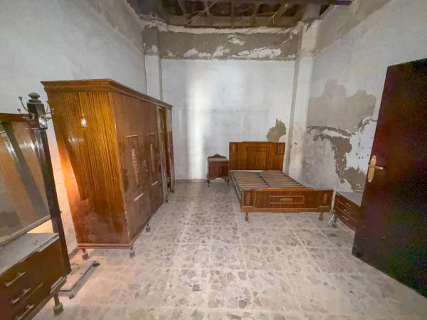 Casa independiente en calle Salitre, 23