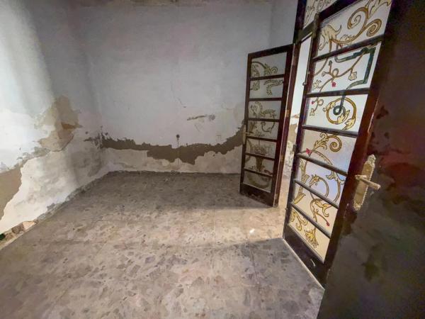 Casa independiente en calle Salitre, 23