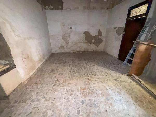 Casa independiente en calle Salitre, 23