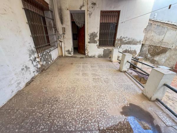 Casa independiente en calle Salitre, 23