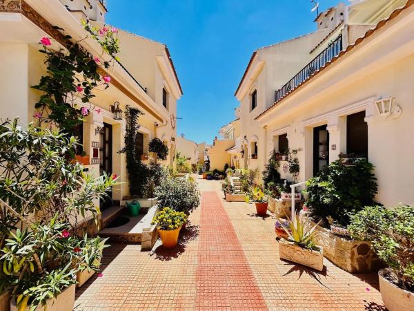 Piso en calle Costa Azahar s/n