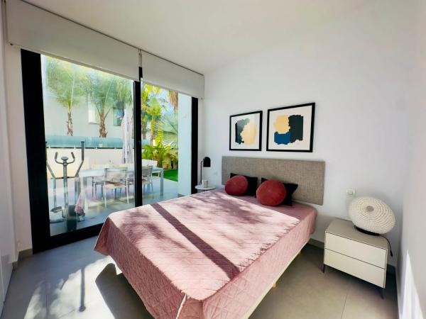 Casa independiente en avenida Guatemala