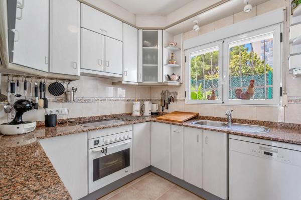 Chalet en calle Murillo, 10