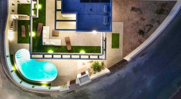 Casa independiente en calle Pico de la Sagra