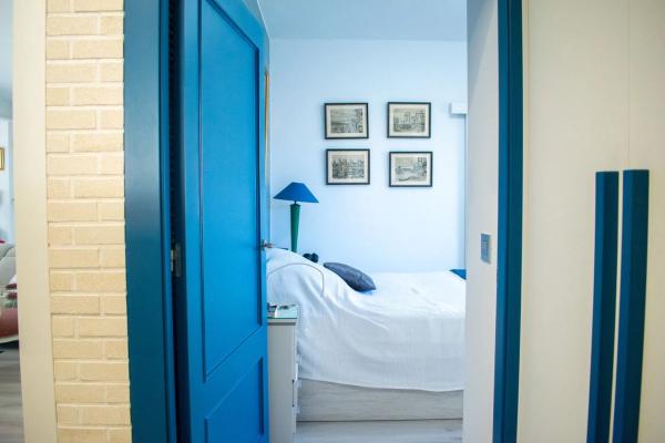 Chalet pareado en calle Colina, 2