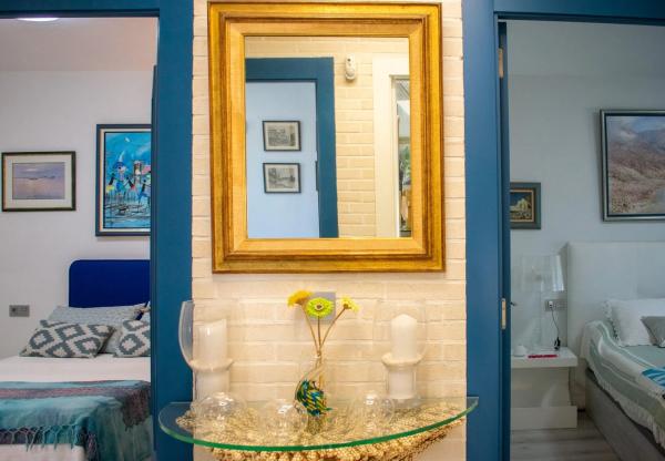 Chalet pareado en calle Colina, 2