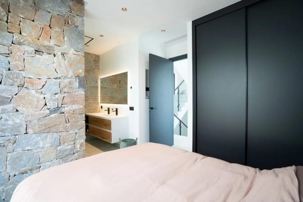 Casa independiente en calle Oceanía