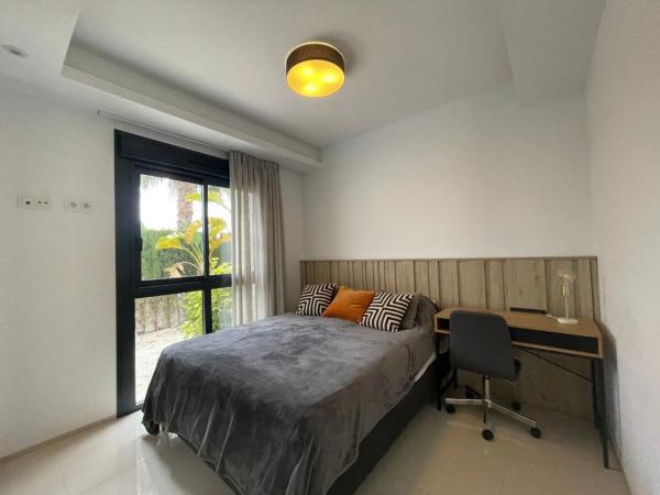 Casa independiente en avenida de Salamanca